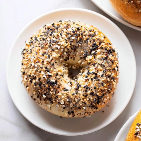 Softe Bagels mit Belag